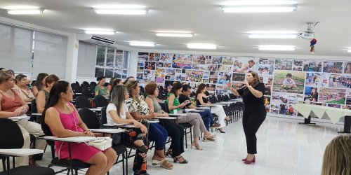 Professores da rede municipal de Caraguatatuba/SP participam de capacitação